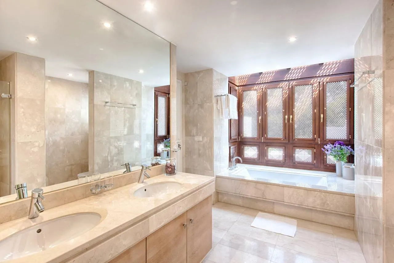 Hanami Alcazaba Beach Penthouse Estepona