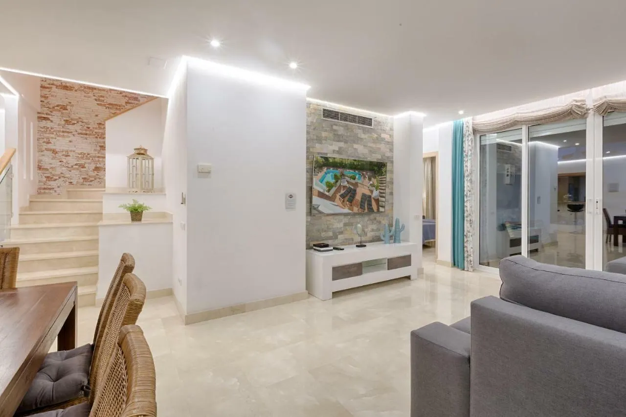 Hanami Alcazaba Beach Penthouse Estepona Apartment