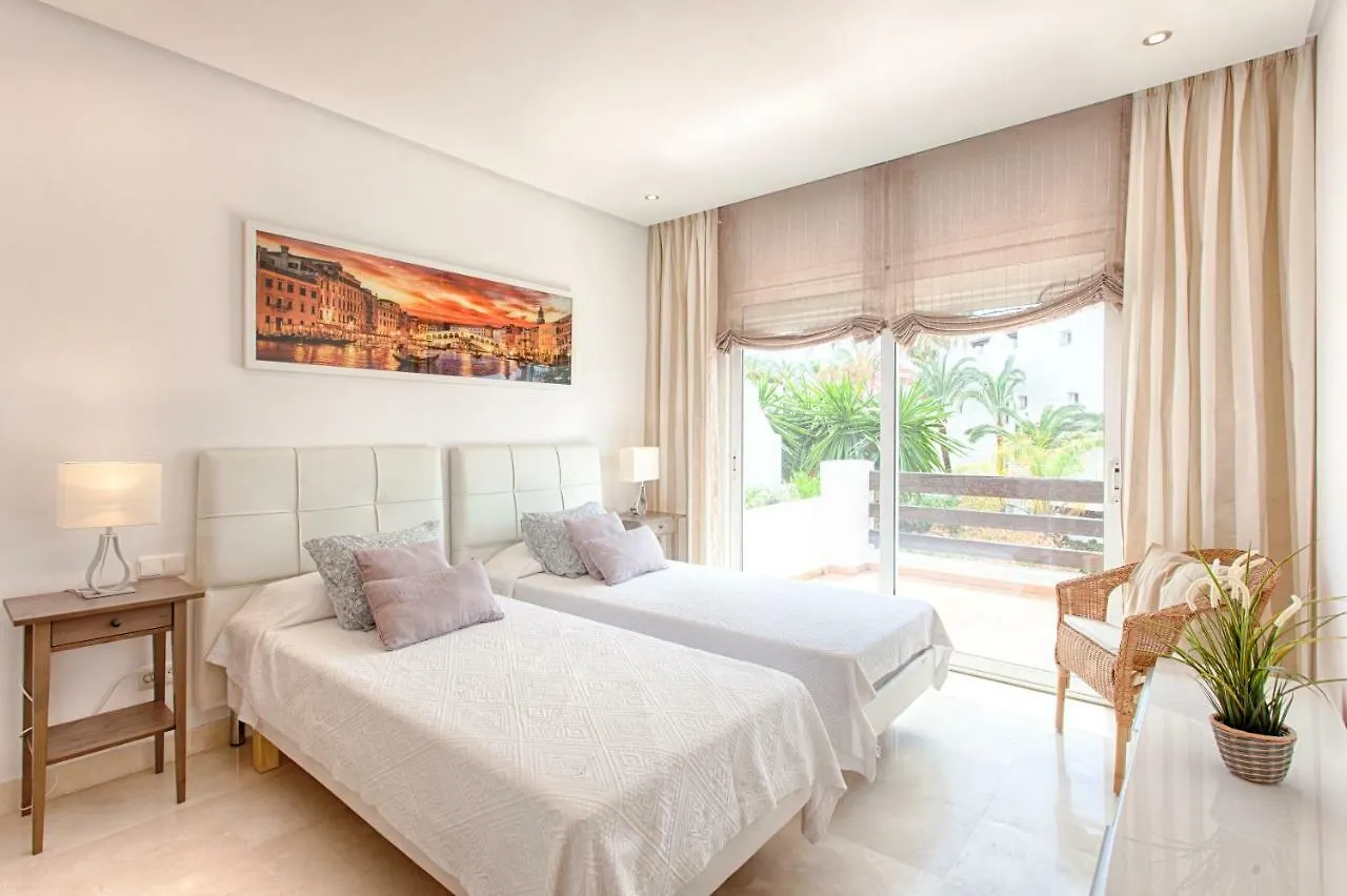 Apartment Hanami Alcazaba Beach Penthouse Estepona