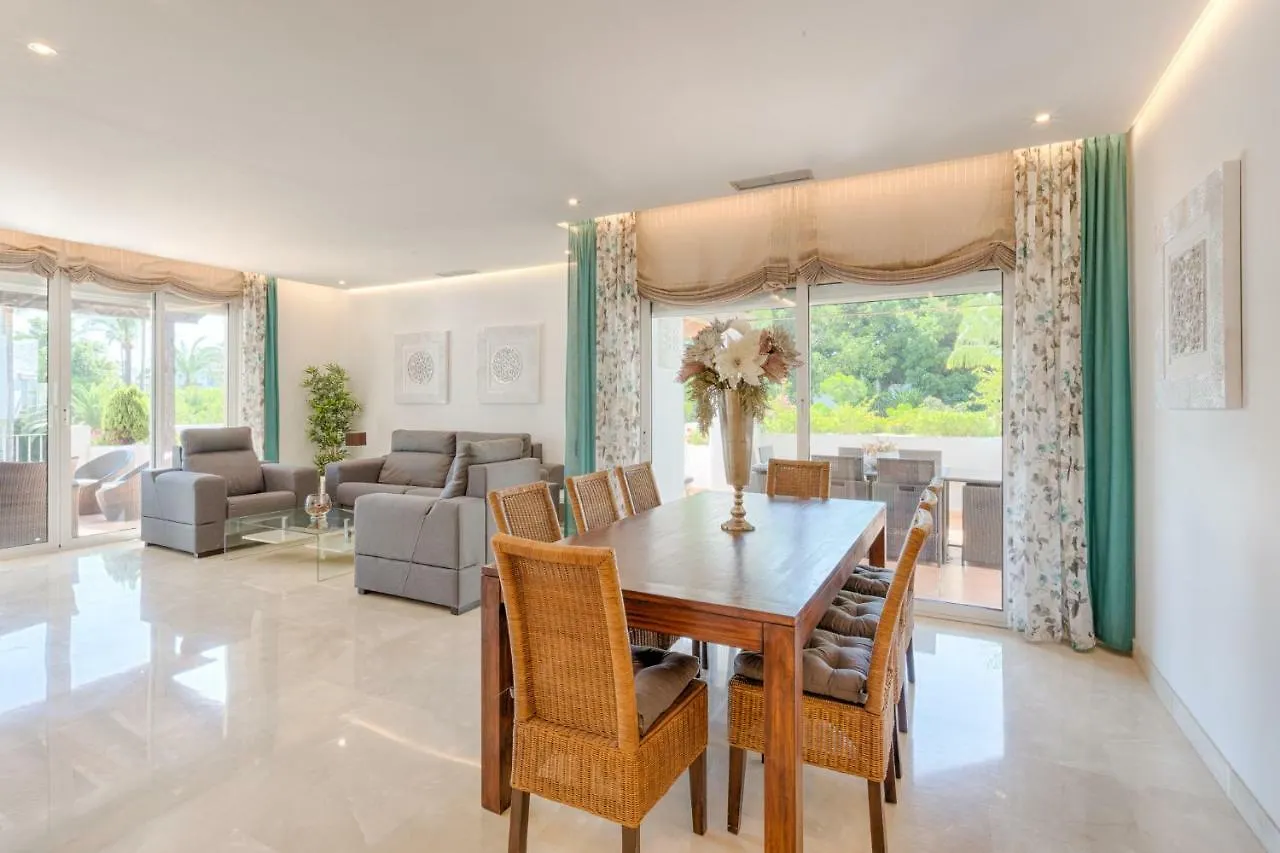 Hanami Alcazaba Beach Penthouse Estepona Apartment