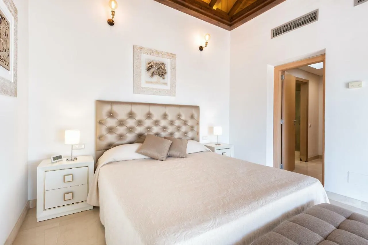 Hanami Alcazaba Beach Penthouse Estepona